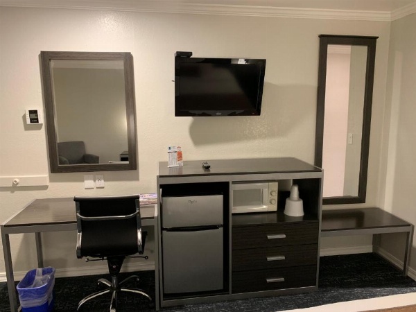 Sand Castle Inn image 17