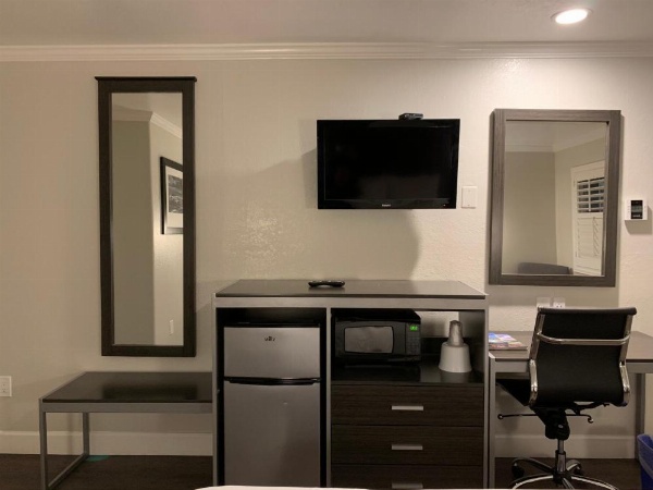 Sand Castle Inn image 23